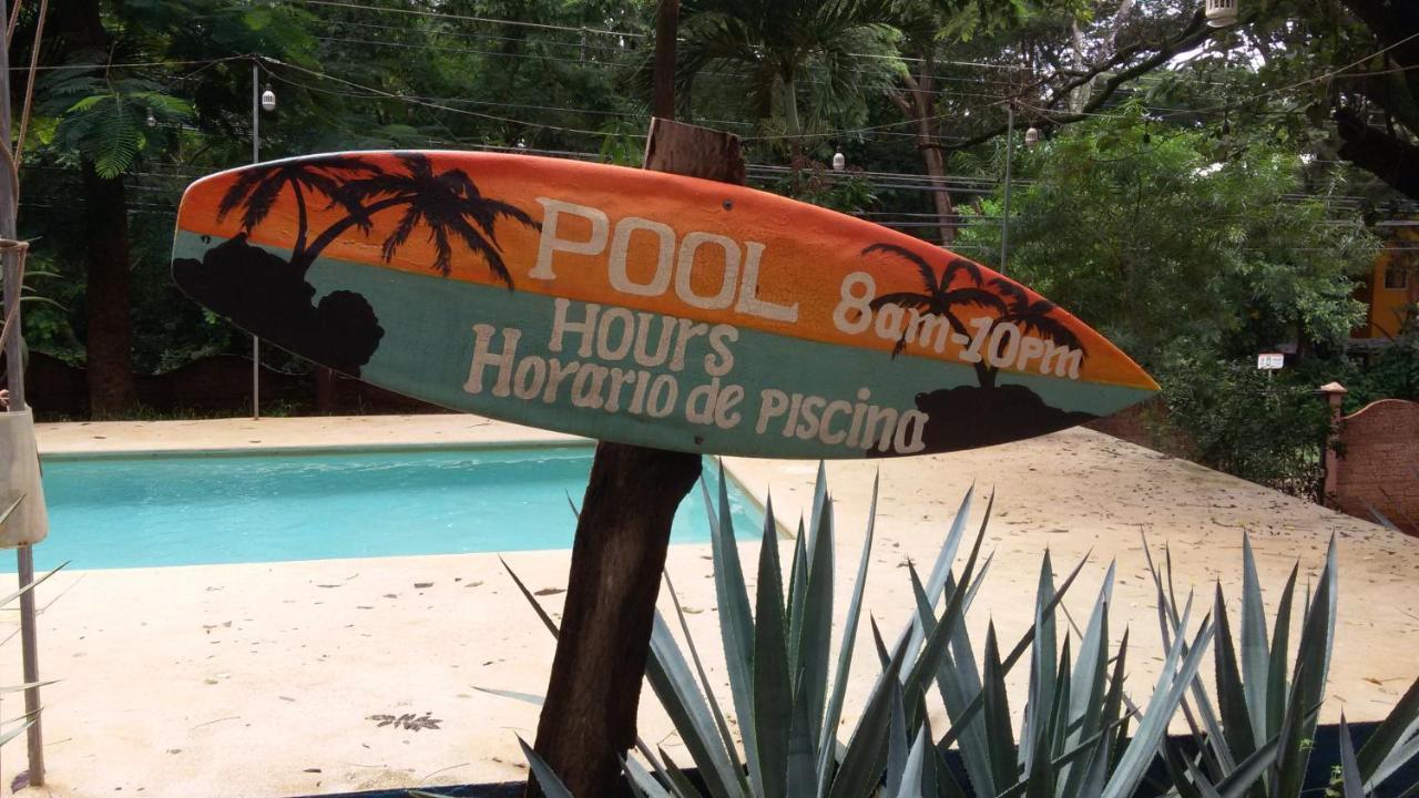 Casa Pura Vida Surf Hostel - Tamarindo Costa Rica Екстериор снимка