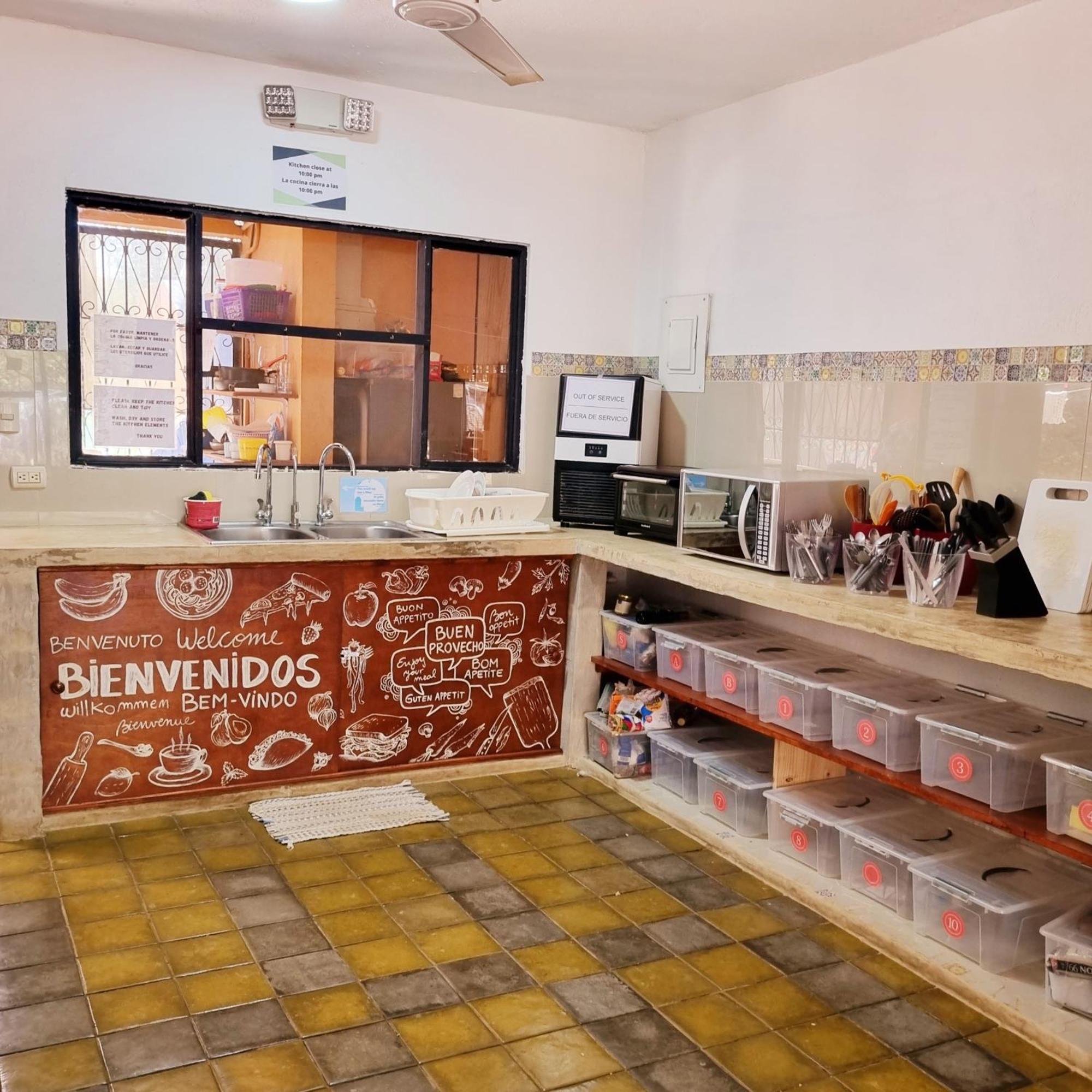Casa Pura Vida Surf Hostel - Tamarindo Costa Rica Екстериор снимка