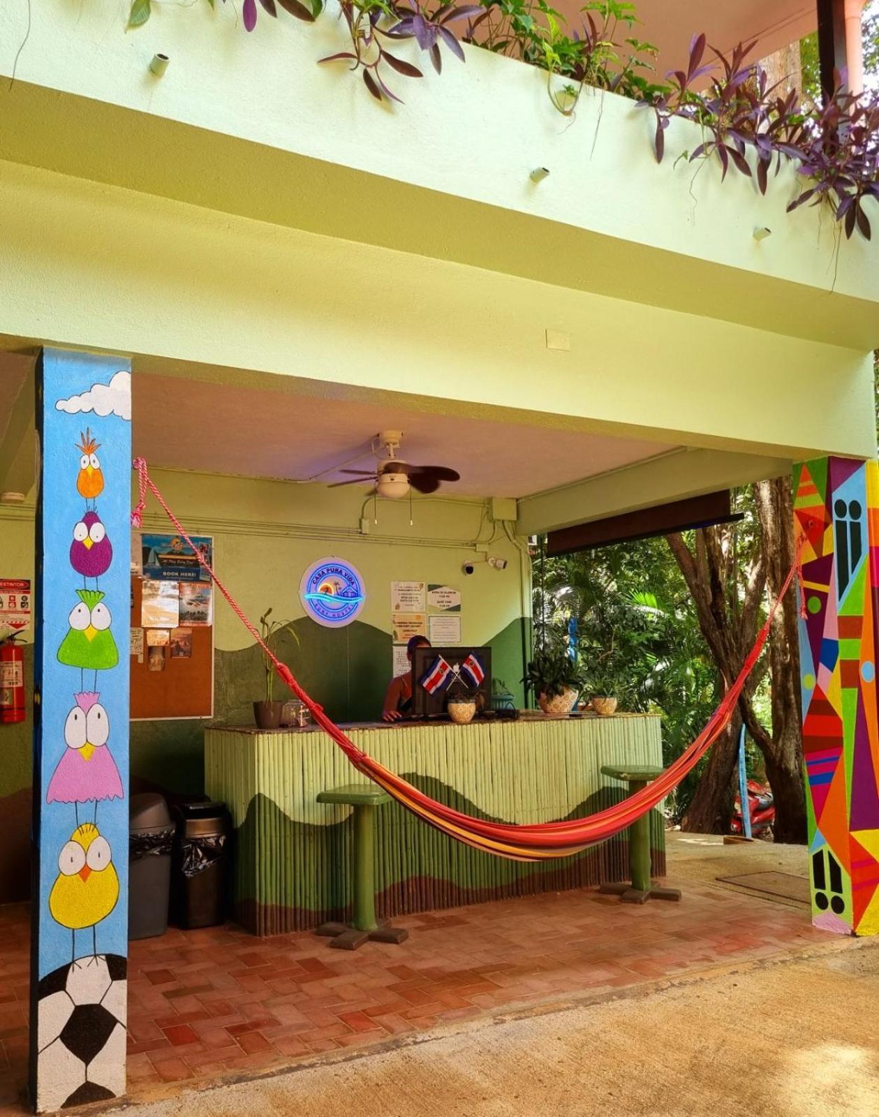 Casa Pura Vida Surf Hostel - Tamarindo Costa Rica Екстериор снимка