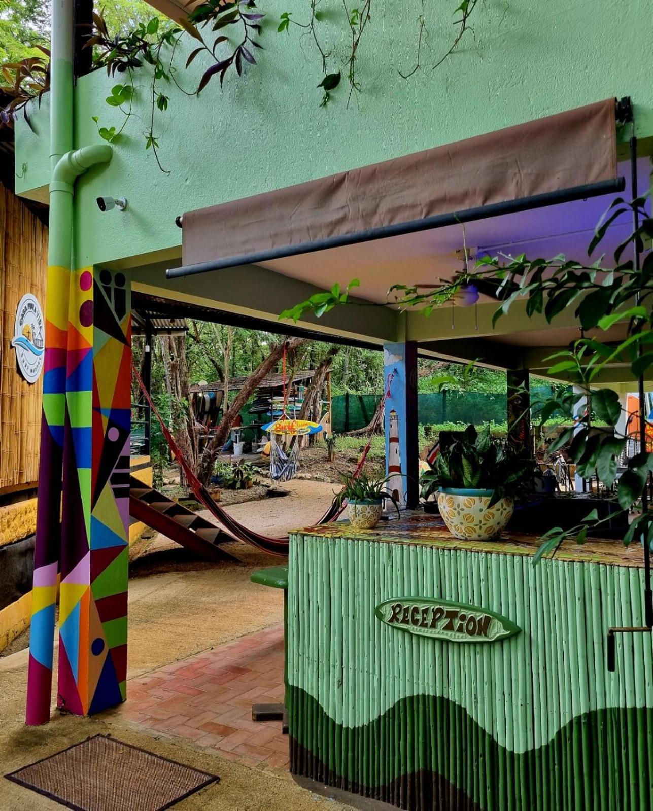 Casa Pura Vida Surf Hostel - Tamarindo Costa Rica Екстериор снимка