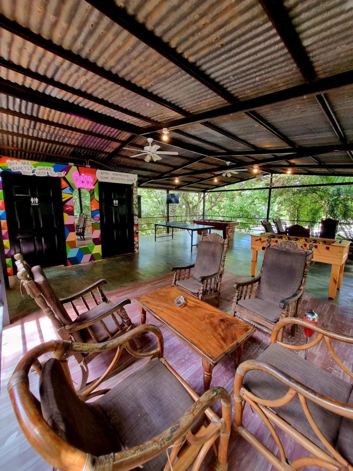 Casa Pura Vida Surf Hostel - Tamarindo Costa Rica Екстериор снимка
