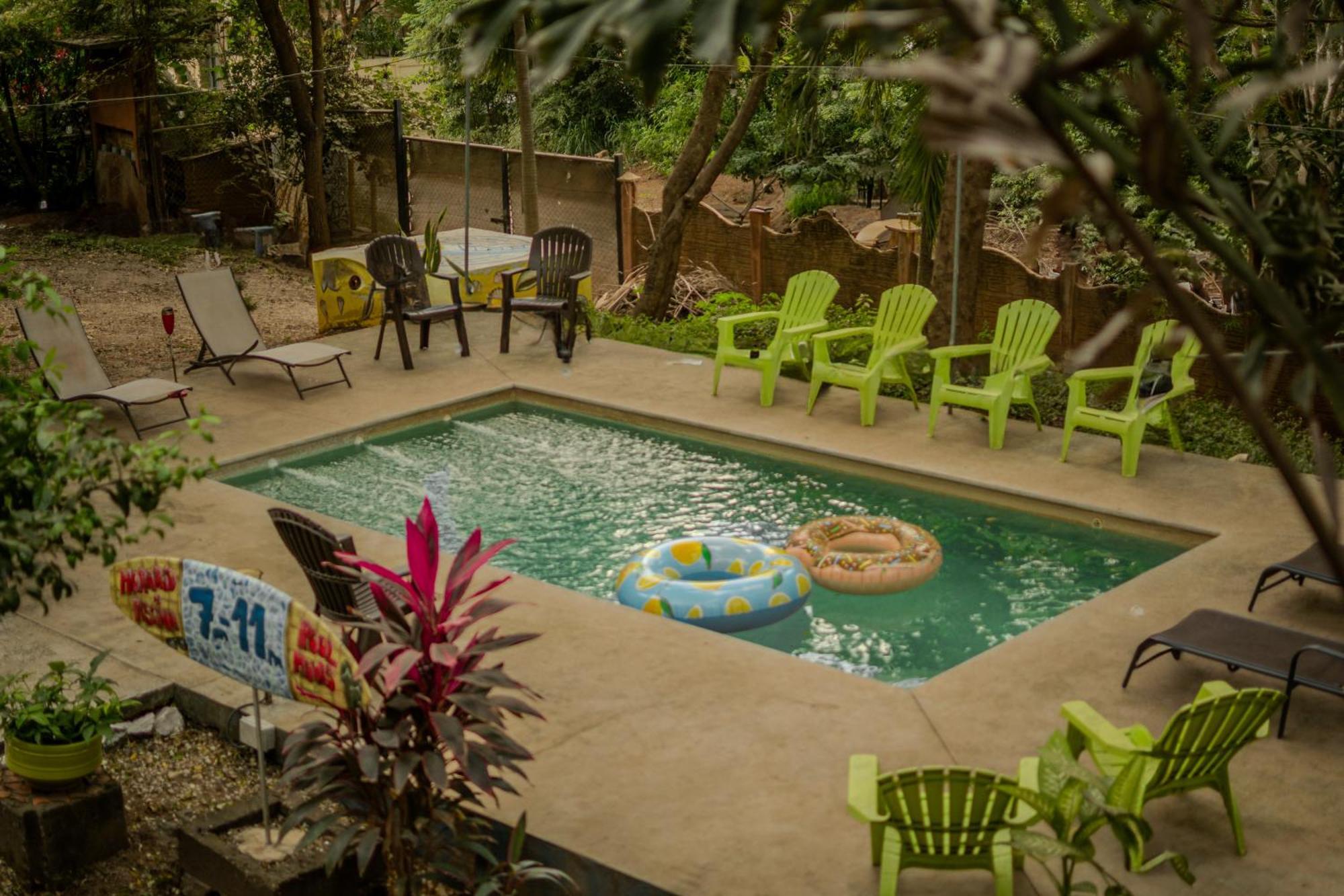 Casa Pura Vida Surf Hostel - Tamarindo Costa Rica Екстериор снимка